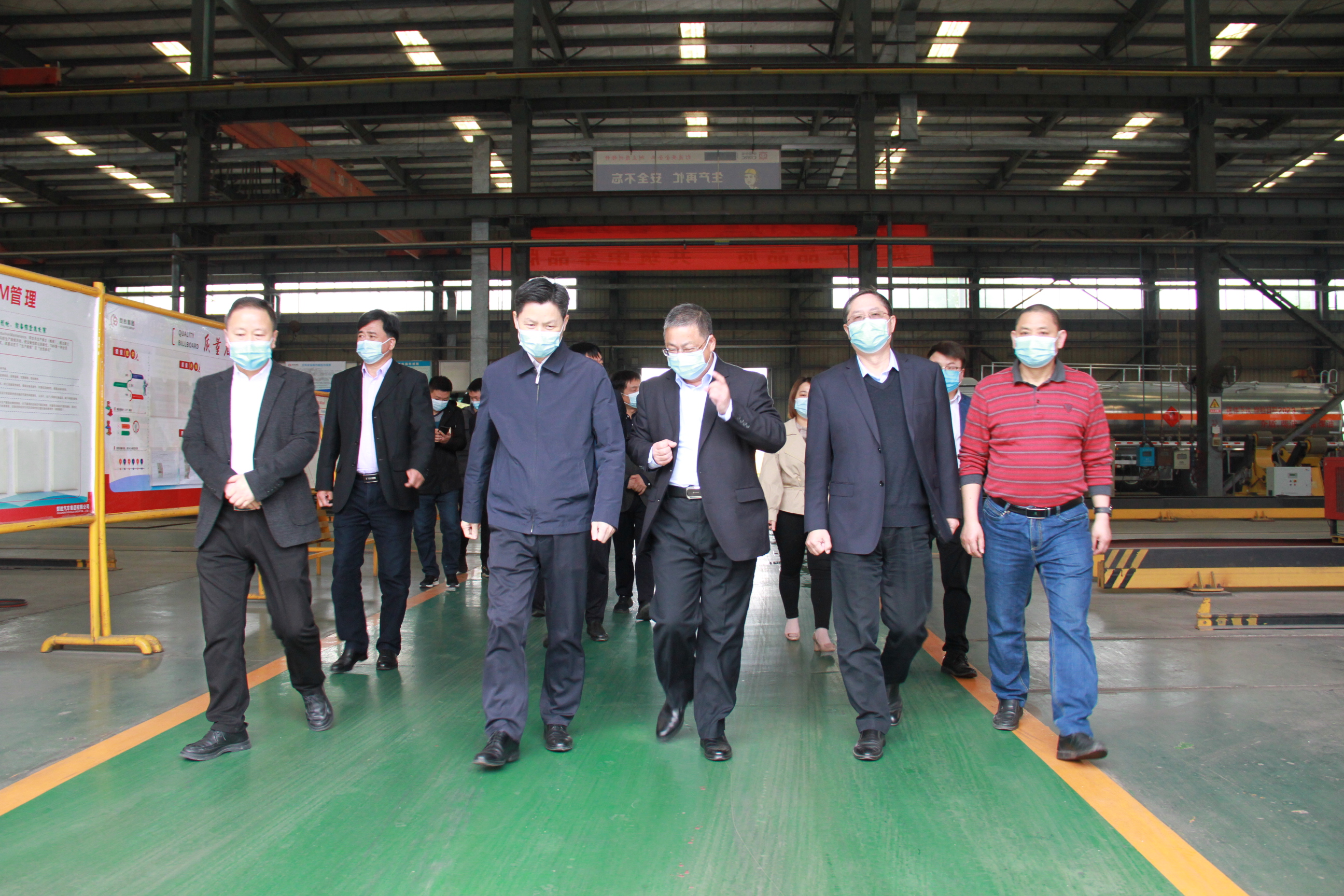 防疫情，促生產(chǎn)，市委常委副市長甘國棟一行蒞臨楚勝調(diào)研